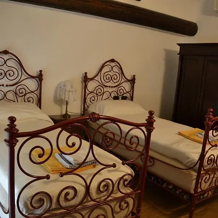 Agriturismo La Pieve Farm stay *